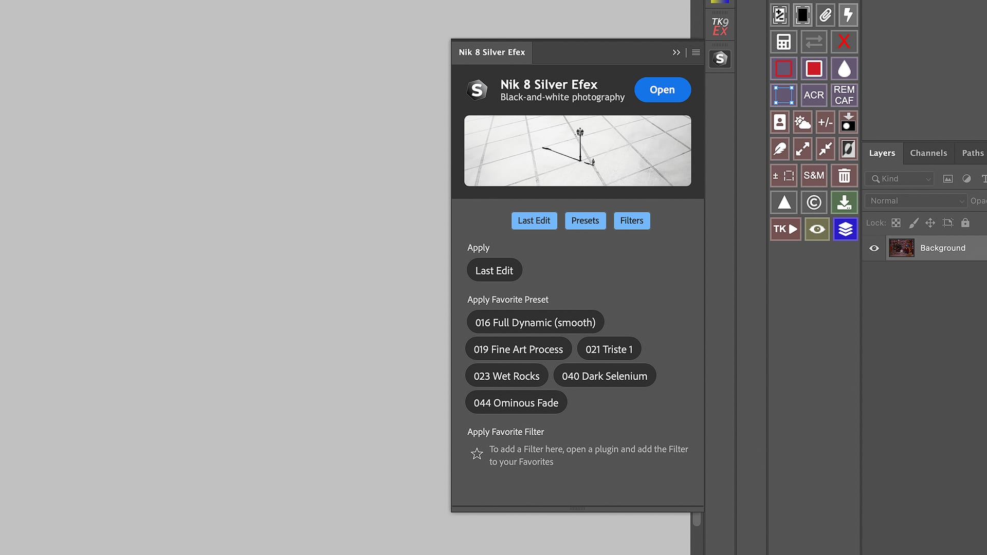 Updated plugin interface for Silver Efex 8 in Adobe Photoshop